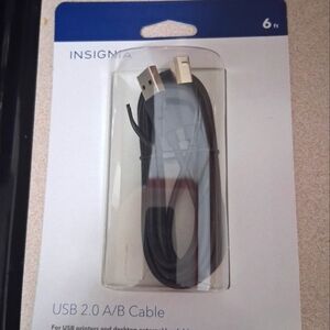 Insignia USB 2.0 A/B Cable